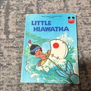 Walt Disney Little Hiawatha Kids Book - Blue Cover 1978
